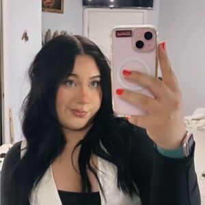 Meet your Posher, Natalia